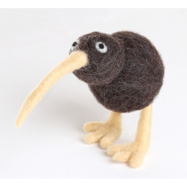 Ashford Needle Felting Kit Kiwi (incl. step-by-step instructions, a felting needle, fibre, & needle felting foam) 